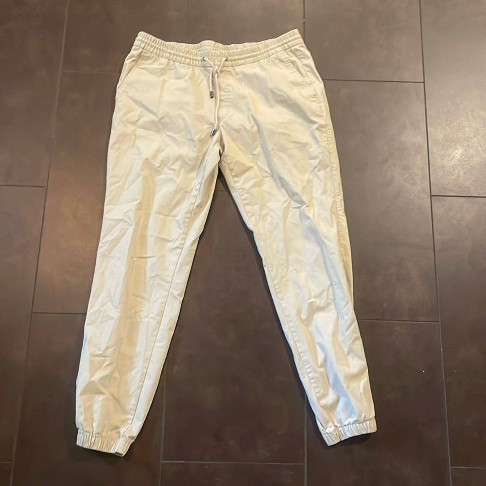 I.N.C International Concepts khaki joggers size M